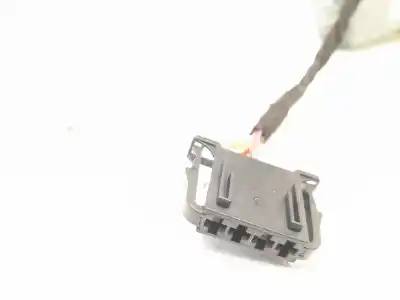 İkinci el araba yedek parçası arka sag cam regülatörü için volkswagen passat b6 (3c2) 3.2 fsi 4motion oem iam referansları 1k0959704p  