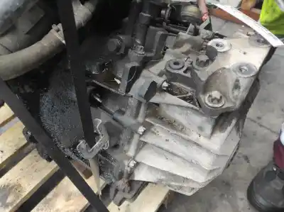 Second-hand car spare part gearbox for opel vectra c gts (z02) 1.9 cdti (f68) oem iam references 5700141  