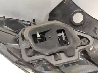 Автозапчастина б/у правий ліхтар для opel astra h gtc (a04) 1.7 cdti (l08) посилання на oem iam 13222325   Автозапчастина б/у правий ліхтар для opel astra h gtc (a04) 1.7 cdti (l08) посилання на oem iam 13222325