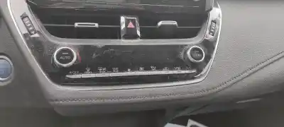 Peça sobressalente para automóvel em segunda mão comando de sofagem (chauffage / ar condicionado) por toyota corolla sedán (_e21_) 1.8 vvti hybrid (mzea12 zre211 zwe211) referências oem iam 5590002f30  