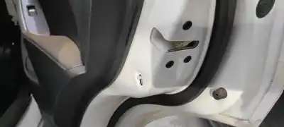 Автозапчастина б/у замок передній праві двері для mazda cx-5 (kf) 2.2 d посилання на oem iam kd5358310  