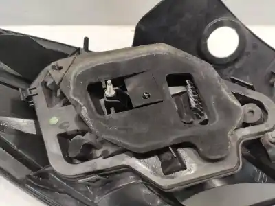 Pezzo di ricambio per auto di seconda mano luci posteriori destra per opel astra h gtc (a04) 1.9 cdti (l08) riferimenti oem iam 13222325  