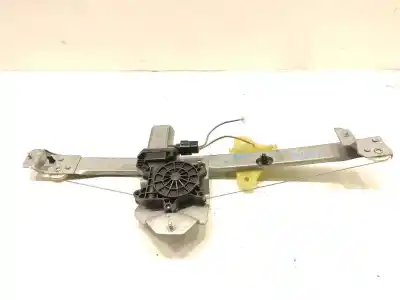 Автозапчасти б/у РЕГУЛЯТОР СТЕКЛА ПЕРЕДНЕГО ПРАВОГО за RENAULT CLIO IV (BH_)  ссылки OEM IAM 807205569R  