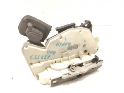 Second-hand car spare part front right door lock for skoda rapid (nh3, nk3, nk6) 1.6 tdi oem iam references 5e1837016a  