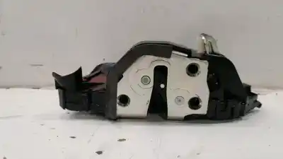 Автозапчастина б/у замок передніх дверей лівий для toyota yaris (_p9_) 1.4 d-4d (nlp90_) посилання на oem iam 690400d140  