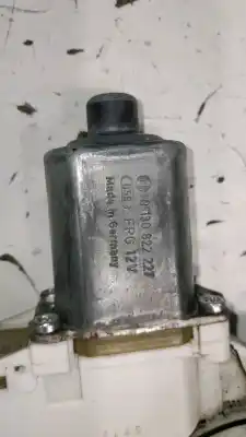 Second-hand car spare part passenger side right window regulator for bmw 1 (e87) 120 d oem iam references 51337138466  