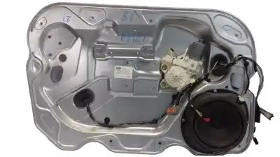 Pièce détachée automobile d'occasion LÉVE GLACE AVANT GAUCHE pour FORD FOCUS II (DA_, HCP, DP)  Références OEM IAM 1347885 1738646  