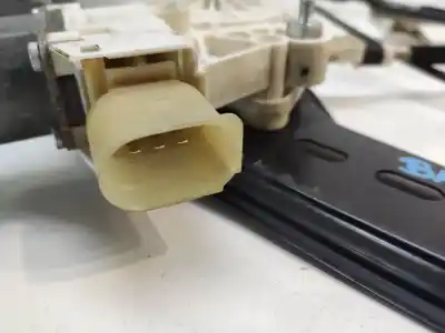 Peça sobressalente para automóvel em segunda mão elevador de vidros dianteira esquerda por bmw 3 touring (e91) 318 d referências oem iam 67626927027  