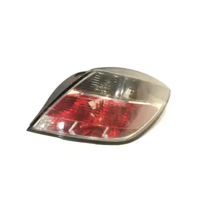 Pièce détachée automobile d'occasion FEU ARRIÈRE DROIT pour OPEL ASTRA H GTC (A04)  Références OEM IAM 13222325  