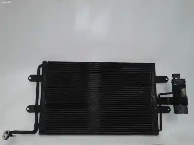 Peça sobressalente para automóvel em segunda mão CONDENSADOR / RADIADOR DE SOFAGEM / AR CONDICIONADO por SEAT TOLEDO (1M2)  Referências OEM IAM 1J0820413N  