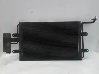Peça sobressalente para automóvel em segunda mão CONDENSADOR / RADIADOR DE SOFAGEM / AR CONDICIONADO por SEAT TOLEDO (1M2)  Referências OEM IAM 1J0820413N  