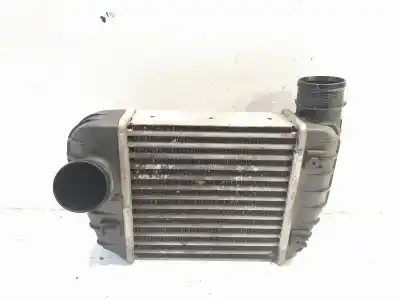 İkinci el araba yedek parçası INTERCOOLER için AUDI A6 C6 (4F2)  OEM IAM referansları 4F0145805AB  
