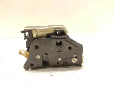 Автозапчастина б/у ЗАМОК ДВЕРЕЙ ЗАДНЬОГО ЛІВОГО для AUDI A4 B8 (8K2)  Посилання на OEM IAM 8K0839015C  