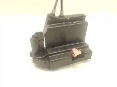 Second-hand car spare part rear right door lock for ssangyong kyron 2.0 xdi 4x4 oem iam references 7132008003  