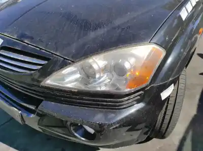 Автозапчастина б/у ліва фара для ssangyong kyron 2.0 xdi 4x4 посилання на oem iam 8310108b14  