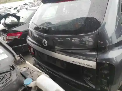 Second-hand car spare part TAILGATE for SSANGYONG KYRON  OEM IAM references 6401109100  