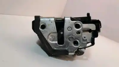 Peça sobressalente para automóvel em segunda mão fechadura da porta traseira esquerda por toyota auris (_e18_) 2.0 d-4d (ade186_) referências oem iam 6906005050