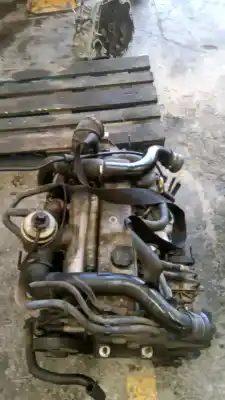 Peça sobressalente para automóvel em segunda mão motor de arranque por ford focus i turnier (dnw) 1.8 turbo di / tddi referências oem iam 1806690