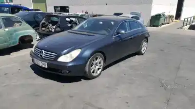 Gebrauchtes Autoersatzteil Stoßdämpfer links vorne zum MERCEDES-BENZ CLS (C219)  OEM-IAM-Referenzen A2193231500  