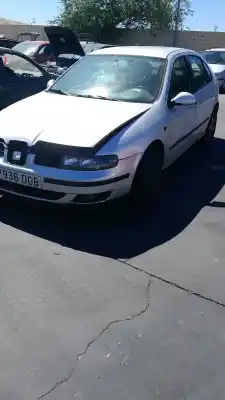 Автозапчастина б/у передній капот для seat leon (1m1) 1.9 tdi посилання на oem iam 1m0823033d  
