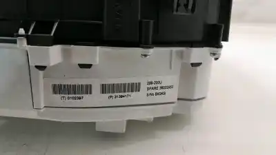 Peça sobressalente para automóvel em segunda mão quadrante por volvo v40 fastback (525) d2 referências oem iam 36002950  