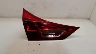 Peça sobressalente para automóvel em segunda mão farolim interior traseiro esquerdo por toyota auris (_e18_) 1.8 hybrid (zwe186_) referências oem iam 8159102450