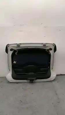 Second-hand car spare part tailgate for volvo v40 fastback (525) d2 oem iam references 32227622  