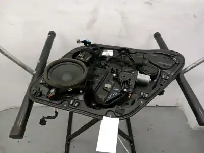 Peça sobressalente para automóvel em segunda mão elevador de vidros traseiro direito por volvo v40 fastback (525) d2 referências oem iam 31276218