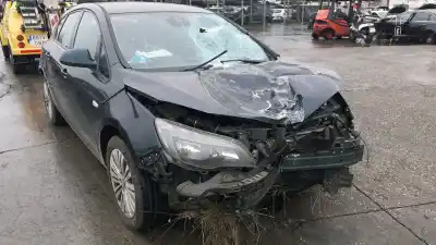 İkinci el araba yedek parçası IÇ SOL KUYRUK LAMBASI için OPEL ASTRA J (P10)  OEM IAM referansları 13360786  COMPATIBILIDADES Y COMPONENTES ->13360786 OPEL, 1222265 OPEL, 13360786 OPEL