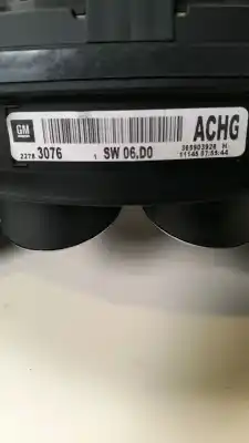 Автозапчастина б/у панель інструментів для opel insignia a (g09) 2.0 cdti (68) посилання на oem iam 20930198  