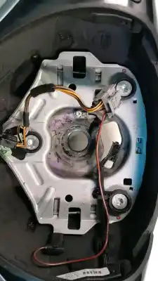 Second-hand car spare part steering wheel for bmw 320d  oem iam references 32306771411  