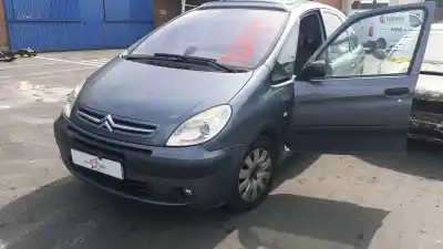 Автозапчасти б/у левая фара за citroen xsara picasso 9hz ссылки oem iam 620837