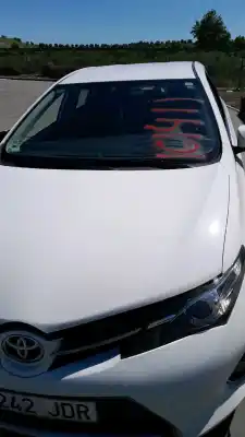 İkinci el araba yedek parçası sag far için toyota auris (_e18_) 1.4 d-4d (nde180_) oem iam referansları 8113002j61  