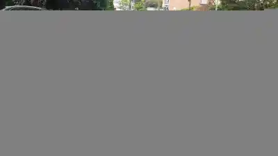 Автозапчастина б/у центральний задній ламп для audi a8 (4e2) 4.2 quattro посилання на oem iam 4e0945097  