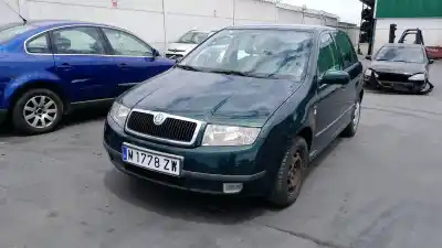 Автозапчасти б/у правая решетка бампера за skoda fabia i (6y2) 1.9 sdi ссылки oem iam 6y0853666b b41  