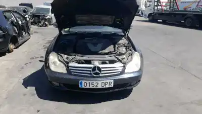 İkinci el araba yedek parçası su radyatörü için mercedes-benz cls (c219) cls 320 cdi (219.322) oem iam referansları a2115003402  