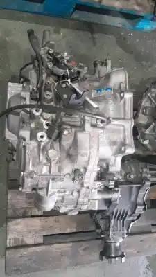 Автозапчастина б/у коробка передач для chevrolet captiva (c100, c140) 2.0 d 4wd посилання на oem iam 96625158  