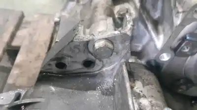 Автозапчастина б/у коробка передач для chevrolet captiva (c100, c140) 2.0 d 4wd посилання на oem iam 96625158  