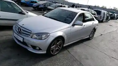 Gebrauchtes Autoersatzteil rückleuchte außen links zum mercedes-benz clase c (w204) c 280 (204.054) oem-iam-referenzen a2049068702  compatibilidades y componentes ->a2048201964 mercedes-benz, a204820196428 mercedes-benz, a2049068702