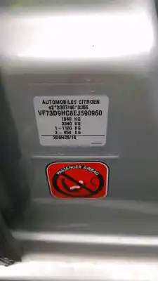 Second-hand car spare part left front power window switch for citroen c4 picasso ii 1.6 hdi / bluehdi 115 oem iam references 96788273zd  