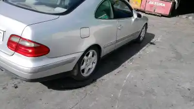 Автозапчасти б/у передняя левая кулачка за mercedes-benz clk (c208) clk 200 (208.335) ссылки oem iam a2023300020  