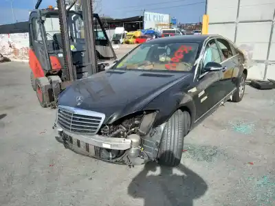 Автозапчастина б/у ПЕРЕДНІ ЛІВІ ДВЕРІ для MERCEDES-BENZ CLASE S (W221)  Посилання на OEM IAM A2217200105  