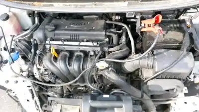 Pezzo di ricambio per auto di seconda mano piantone dello sterzo per kia venga (yn) 1.4 cvvt riferimenti oem iam 563101p250  