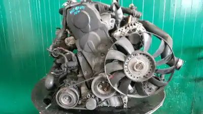 Tweedehands auto-onderdeel VERSNELLINGSBAK voor VOLKSWAGEN PASSAT B5 (3B2)  OEM IAM-referenties 012300057KX  