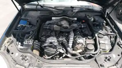 Pezzo di ricambio per auto di seconda mano braccio di sospensione anteriore sinistro inferiore per mercedes-benz clase e (w211) e 320 cdi (211.022) riferimenti oem iam a2113308107  
