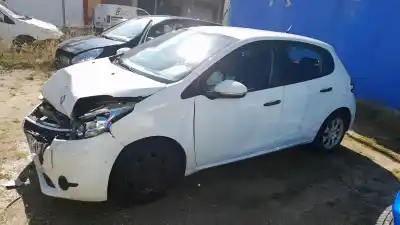 Pièce détachée automobile d'occasion réservoir de carburant pour peugeot 208 1.4 hdi fap références oem iam 1611986780  