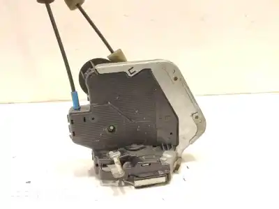 Second-hand car spare part rear left door lock for lexus is ii (_e2_) is f (use20) oem iam references 6906053040  