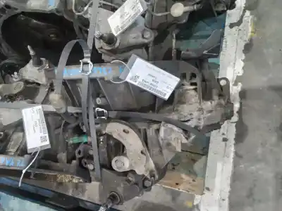 Pezzo di ricambio per auto di seconda mano RIDUTTORE per RENAULT CLIO IV  Riferimenti OEM IAM 7701477492  