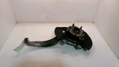 Pièce détachée automobile d'occasion MOYEU DE ROUE AVANT DROITE pour LEXUS IS  Références OEM IAM 4320153010  