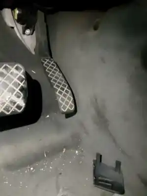 Автозапчастина б/у педаль акселератора для audi q7 (4lb) 3.0 tdi quattro посилання на oem iam 7l0723507d  